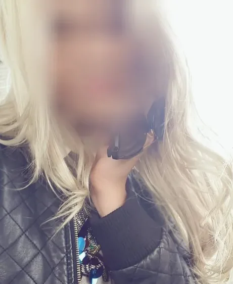 Alina, 32