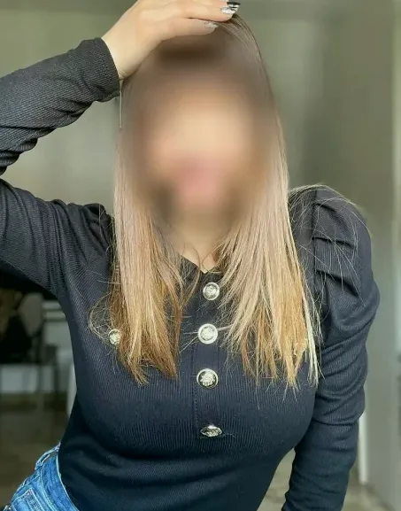 Cornelia, 37