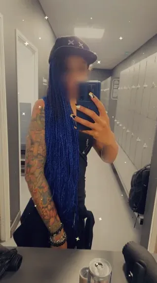 Elisa, 34