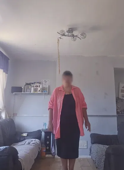 Esra, 35