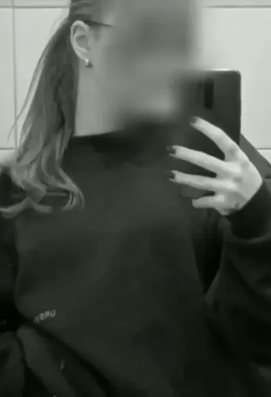 Ingrid, 19