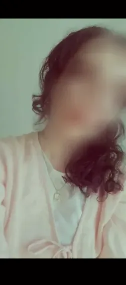 Mirela, 27