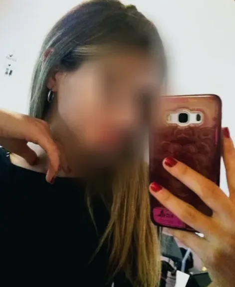 Stefanie, 29