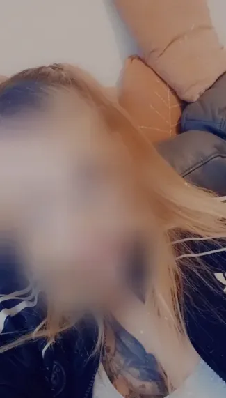 Tanja, 28